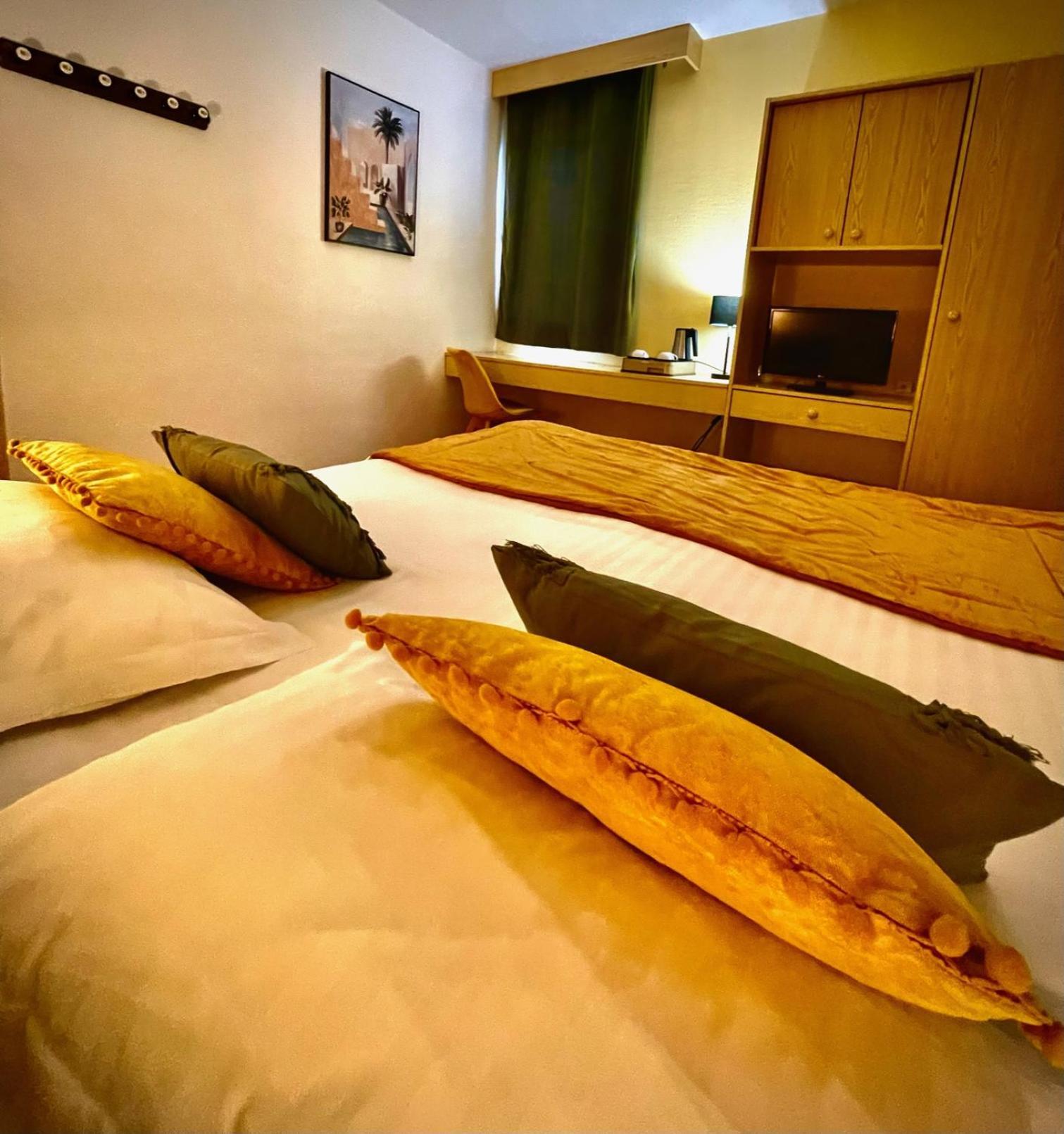 Le Mont Brouilly Hotel Quincié-en-Beaujolais Екстериор снимка